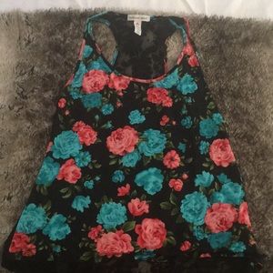 Top floral size medium racerback lace back side